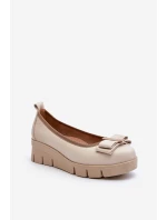Kožené baleríny na platformě s ozdobou krémové Lewski 3384 Kožené baleríny na platformě s ozdobou krémové Lewski 3384