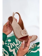 Ploché sandály s ozdobou béžové Haliones