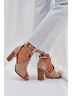 Sandály Na Podpatku Z Eko Semiše Béžové Lanadriena Sandály Na Podpatku Z Eko Semiše Béžové Lanadriena