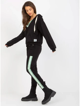 Souprava RV KMPL 8297.52P černá Souprava RV KMPL 8297.52P černá