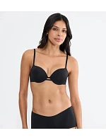 BODY MAKE-UP ILLUSION – hladká podprsenka s kosticí a lehkým polstrováním Triumph BODY MAKE-UP ILLUSION – hladká podprsenka s kosticí a lehkým polstrováním Triumph