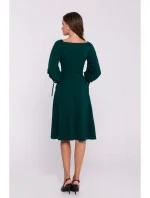 S383 Šaty s rozšířenými rukávy - zelené