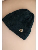 Dámská zimní čepice huňatá s ozdobným knoflíkem mořská