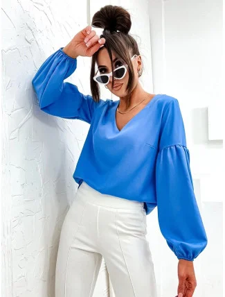 Světle modrá elegantní dámská halenka s ozdobnými rukávy (698) Světle modrá elegantní dámská halenka s ozdobnými rukávy (698)