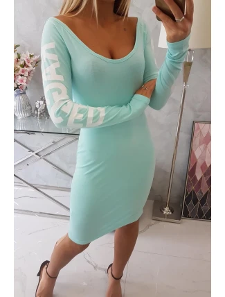 Otrhané mátové šaty Otrhané mátové šaty