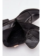 Zateplené dámské kotníkové boty na ploché podrážce s ozdobnými květinami černé Pravienne