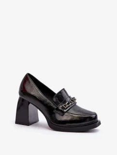 Patentované černé lodičky Terimene s robustními podpatky