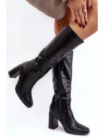 Dámské kozačky na vysokém podpatku s ozdobným ražením, černá Vabaria