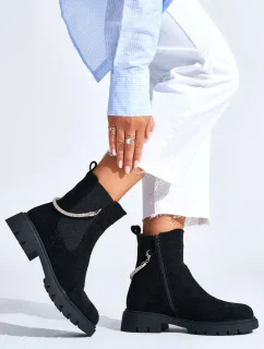 Klasické černé dámské kotníčkové boty platforma