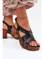 Kožené Sandály Na Podpatku Zazoo 1081 Černé Kožené Sandály Na Podpatku Zazoo 1081 Černé