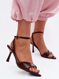 Sandály na podpatku  model 226515 Step in style