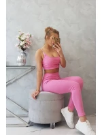 Souprava s blůzou nahoře pruhovaná světle růžová