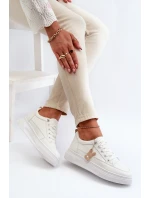 Dámské sportovní boty na platformě 13613 Bílá - VINCEZA Dámské sportovní boty na platformě 13613 Bílá - VINCEZA