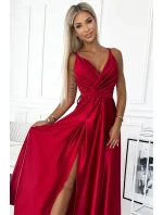 498-4 Dlouhé saténové šaty s výstřihem a dvojitými ramínky - ČERVENÉ