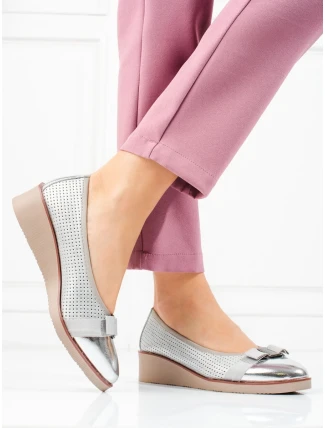 Moderní lodičky Srebrny dámské na klínku Moderní lodičky Srebrny dámské na klínku