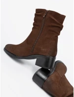 Moderní  kotníčkové boty dámské hnědé Obcas