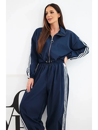 Dámský bavlněný komplet s oversized kalhotami a kontrastními lampasy modrý Dámský bavlněný komplet s oversized kalhotami a kontrastními lampasy modrý