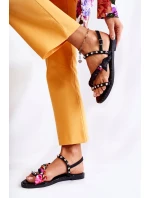 Dámské sandály s ozdobami černe Mataro