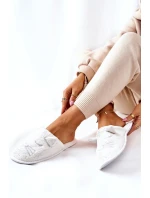 Lesklé kočičí pantofle Ears bílé Kaisy Lesklé kočičí pantofle Ears bílé Kaisy