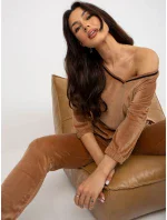 Souprava RV KMPL 8285.82 velbloudů