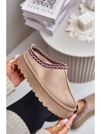 Nízké dámské sněhule s výšivkou na platformě světle béžové Narirya Nízké dámské sněhule s výšivkou na platformě světle béžové Narirya