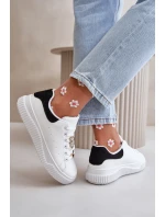 Nízké Tenisky Z Eko Kůže S Přívěsky Bílá-Černá Cillione Nízké Tenisky Z Eko Kůže S Přívěsky Bílá-Černá Cillione