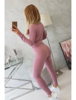 Sada se záhybem na blůze tmavě růžová