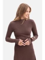 B299 Žebrované midi šaty s asymetrickým pasem - hnědé