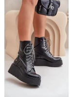 Kožené Botky Worker Na Platformě A Klínu Maciejka 06676-01 Černé Kožené Botky Worker Na Platformě A Klínu Maciejka 06676-01 Černé