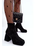 Černé Abnous semišové kotníkové boty s robustními podpatky