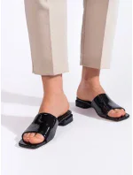 Pěkné  nazouváky černé dámské na širokém podpatku