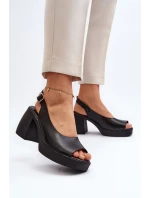 Zazoo 40376 Kožené sandály na masivním podpatku Černé Zazoo 40376 Kožené sandály na masivním podpatku Černé