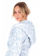 Dámský župan Flora s kapucí krátký 4856 vzorovaný ledově modrá - Vestis Dámský župan Flora s kapucí krátký 4856 vzorovaný ledově modrá - Vestis