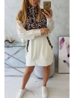 Velurové šaty s maskovacím motivem ecru Velurové šaty s maskovacím motivem ecru