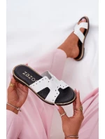 Zazoo 40326 Lakované Dámské Pantofle S Dekorativními Výřezy Bílé