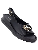 Dámské kožené sandály na platformě černé S.Barski 61-6047