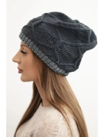 Dámská zimní čepice z vlny s proplétaným vzorem K443 grafitová