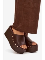 Dámské nazouváky na platformě s nýty čokoládové Mareline