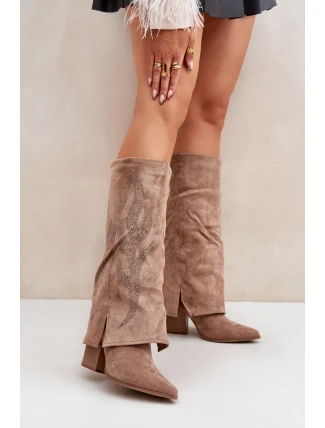 Zdobené Kozačky S Ohnutým Štítem Na Podpatku Tmavě Béžové Ivilta