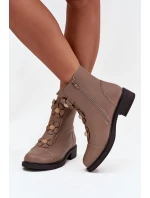 Kožené Dámské Kotníkové Boty S Ozdobnými Květinami Izolované Béžové Belverine