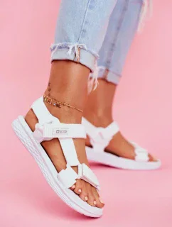 Klasické módní dámské sandály Big Star bílé