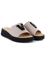 Dámské kožené žabky na platformě beige Vinceza 66950