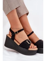 Dámské Sandály Na Klínu S Přezkou Černé Liniella