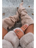 Nazouvací dámské kozačky na jehlovém podpatku Ysolienne – béžové Nazouvací dámské kozačky na jehlovém podpatku Ysolienne – béžové