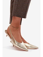 Dámské sandály z umělé kůže na podpatku Zlaté Averelle