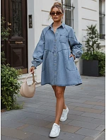 Dámské oversize džínové šaty ve stylu košile FashionStreet EY2688 Dámské oversize džínové šaty ve stylu košile FashionStreet EY2688