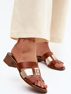 Klapky na podpatku model 227456 Step in style