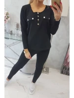 Sada s knoflíkovým výstřihem černé barvy Sada s knoflíkovým výstřihem černé barvy