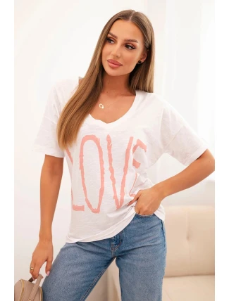 Dámská bavlněná blůza s výstřihem do V a potiskem LOVE bílá Dámská bavlněná blůza s výstřihem do V a potiskem LOVE bílá