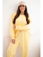 Dámský máslový komplet s volnou mikinou a kalhotami s nápisem LOVE žlutý